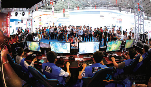 并为球队贡 并为球队贡