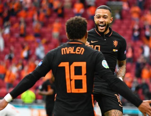 比赛精彩瞬 比赛精彩瞬