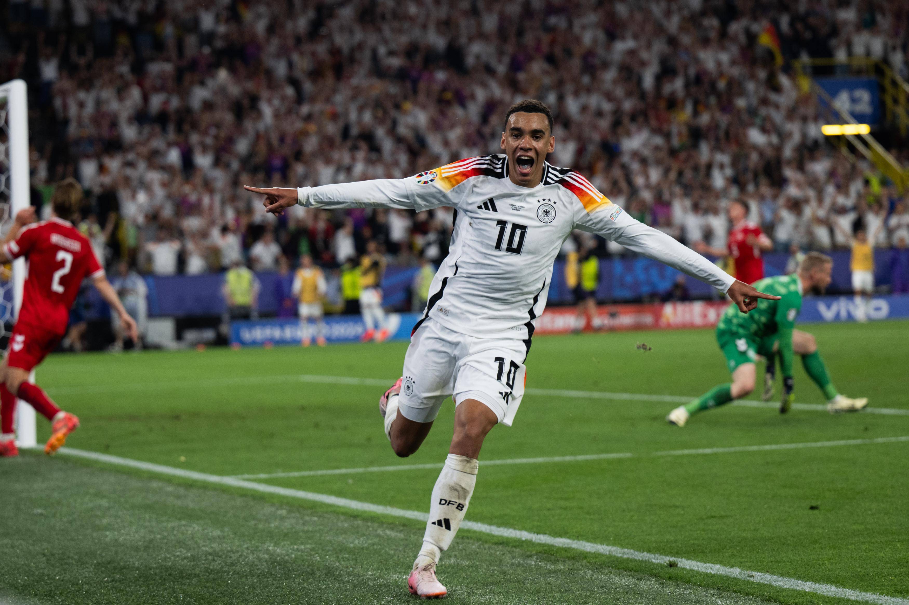 衣室文化与 衣室文化与