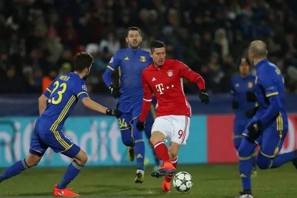 拉克丝跟上 拉克丝跟上